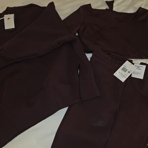 Nike Tech Tracksuit Set! Curated FIT Sweatshirt XL Sweatpants 2XL Body Suit XL